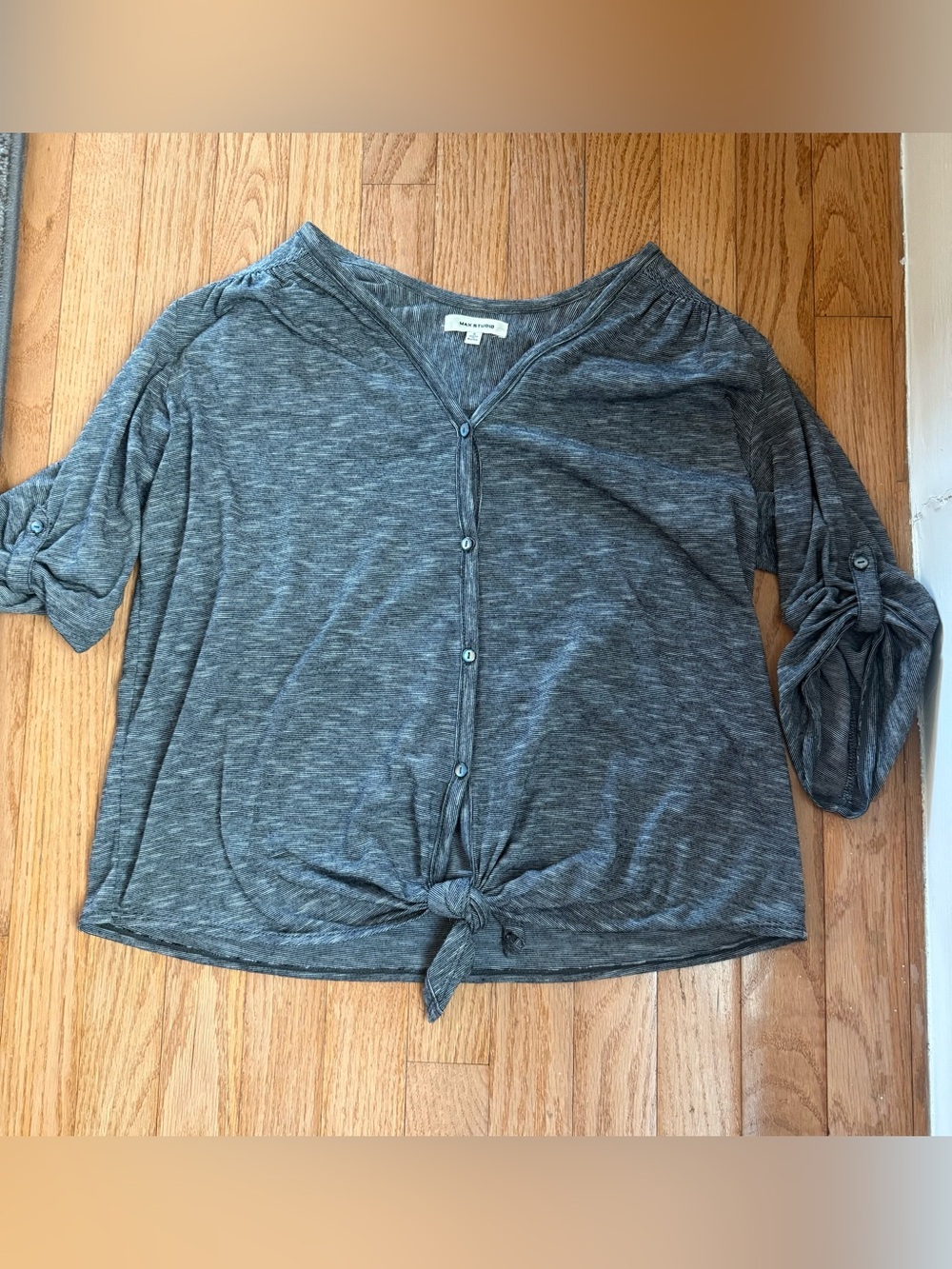 Max Studio Women's black &white Button-Front with Tie Front 3/4 sleeve sz small